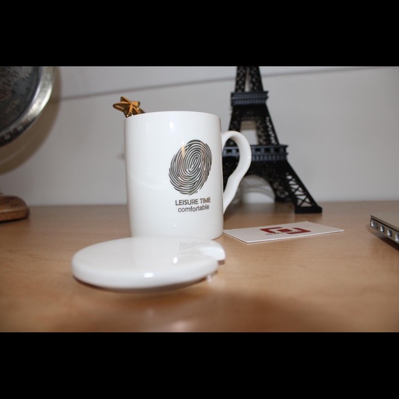 ⬇️ Ceramic Coffee Mug With Spoon and Lids⬇️ - Picture 3 of 4